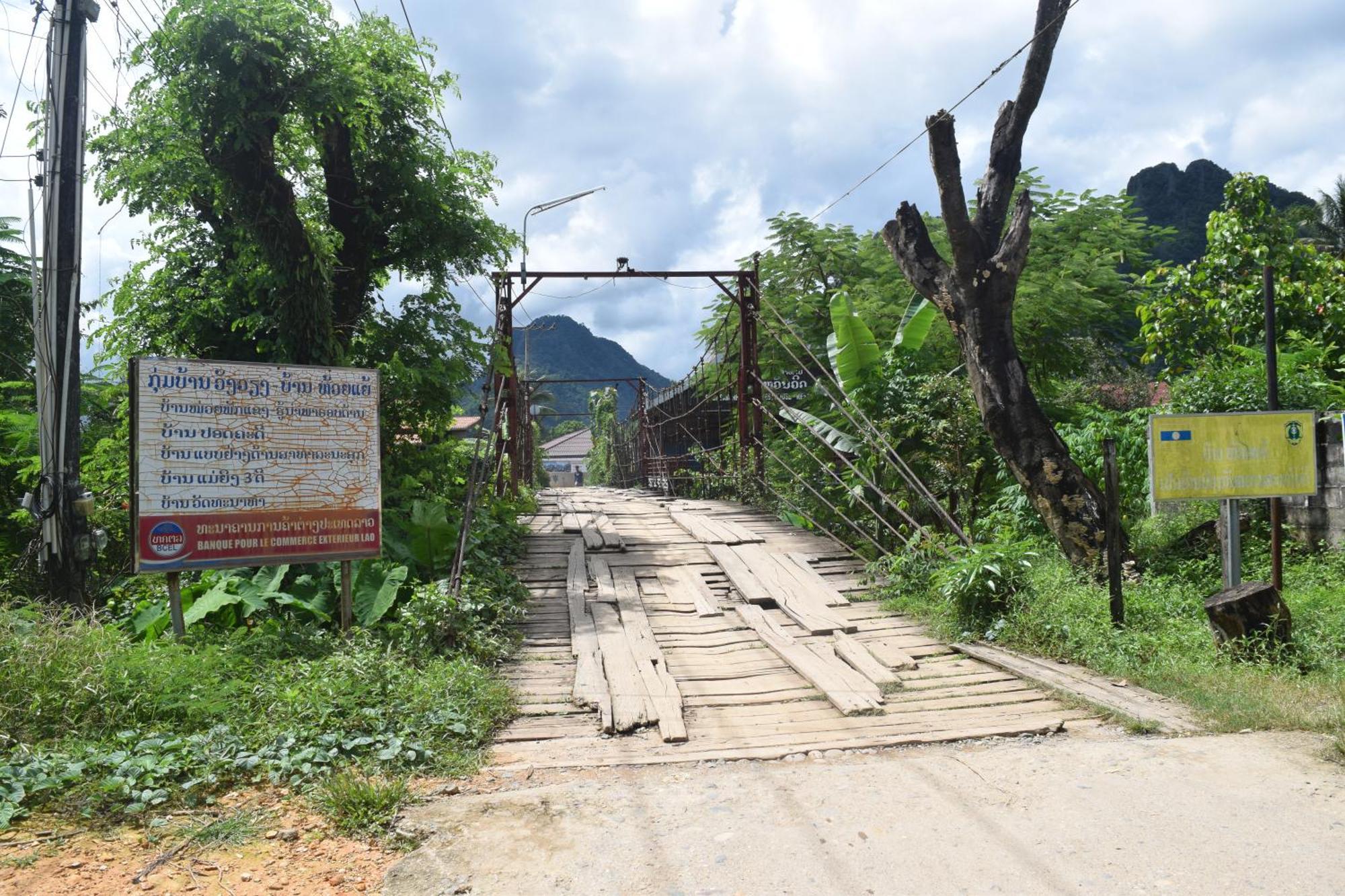 Namsong Bridge Bungalows Vang Vieng Bagian luar foto